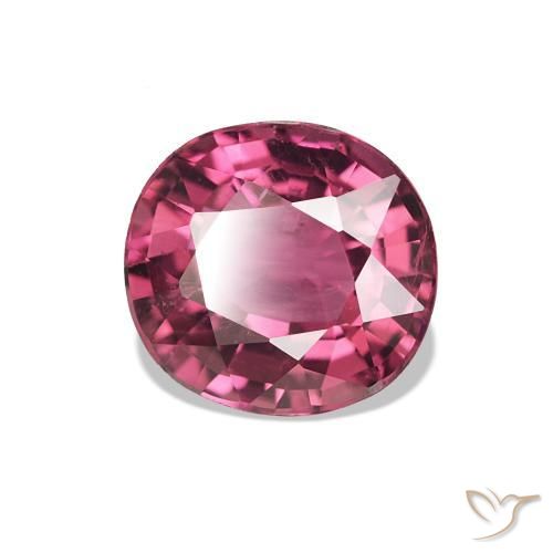 Tourmaline Rouge moyen naturelle ovale, 1.52 ct, VS