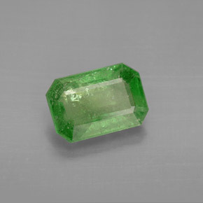 Grenat Tsavorite Vert naturelle Taille émeraude, 3.08 ct, SI