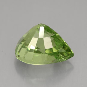 Grenat Tsavorite Vert naturelle En forme de poire, 4.95 ct, VS