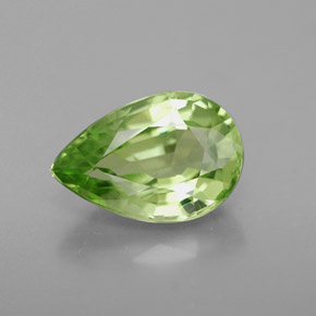 Grenat Tsavorite Vert naturelle En forme de poire, 2.88 ct, VVS
