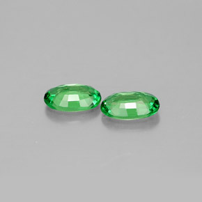 Achetez naturel ct vert grenat tsavorite gems, coupe ovale, en provenance tanzanie chez gemselect. en stock, livraison internationale!