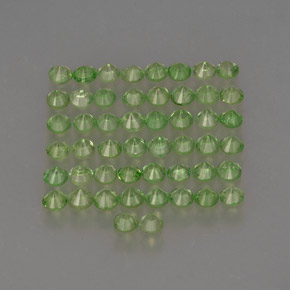 Achetez naturel ct vert grenat tsavorite gems, coupe roude, en provenance tanzanie chez gemselect. en stock, livraison internationale!