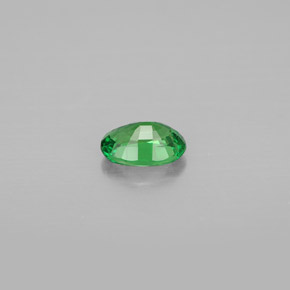 Grenat Tsavorite Vert chrome naturelle Coupe ovale, 0.67 ct, SI