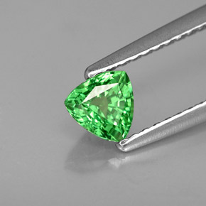 Grenat tsavorite vert naturelle trillion, 0,47 ct, VS