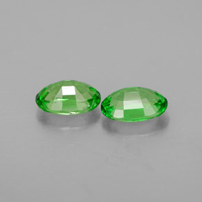 Achetez naturel ct vert grenat tsavorite gems, coupe ovale, en provenance tanzanie chez gemselect. en stock, livraison internationale!