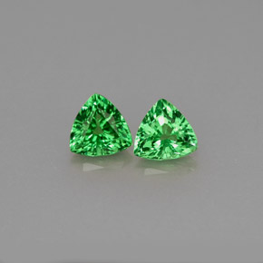 Achetez naturel ct vert grenat tsavorite gems, trillion, en provenance tanzanie chez gemselect. en stock, livraison internationale!