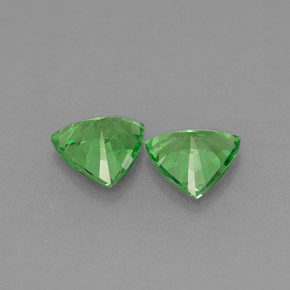 Achetez naturel ct Vert chrome Grenat Tsavorite gems, Trillion, En provenance Tanzanie chez GemSelect. En stock, livraison internationale!