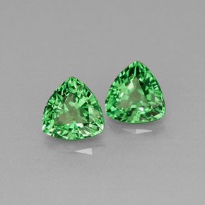 Achetez naturel ct vert grenat tsavorite gems, trillion, en provenance tanzanie chez gemselect. en stock, livraison internationale!