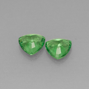 Achetez naturel ct vert grenat tsavorite gems, trillion, en provenance tanzanie chez gemselect. en stock, livraison internationale!