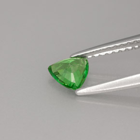 Grenat Tsavorite Vert chrome naturelle Trillion, 0.43 ct, VS