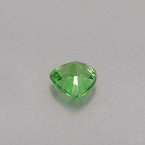 Grenat Tsavorite Vert chrome naturelle Trillion, 0.30 ct, VS