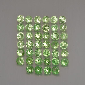 Achetez naturel ct Vert Grenat Tsavorite gems, Coupe roude, En provenance Tanzanie chez GemSelect. En stock, livraison internationale!