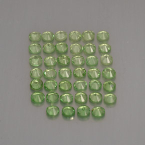 Achetez naturel ct Vert Grenat Tsavorite gems, Coupe roude, En provenance Tanzanie chez GemSelect. En stock, livraison internationale!