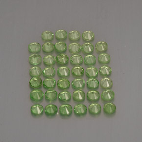 Achetez naturel ct vert grenat tsavorite gems, coupe roude, en provenance tanzanie chez gemselect. en stock, livraison internationale!