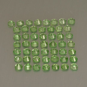 Achetez naturel ct Vert clair Grenat Tsavorite gems, Coupe roude, En provenance Tanzanie chez GemSelect. En stock, livraison internationale!