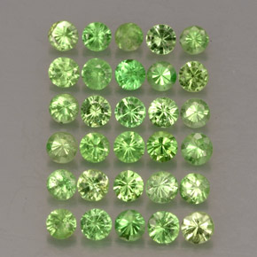 Achetez naturel ct Vert clair Grenat Tsavorite gems, Coupe roude, En provenance Tanzanie chez GemSelect. En stock, livraison internationale!