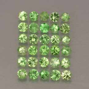 Achetez naturel ct Vert clair Grenat Tsavorite gems, Coupe roude, En provenance Tanzanie chez GemSelect. En stock, livraison internationale!