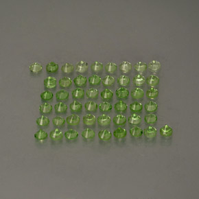 Achetez naturel ct vert grenat tsavorite gems, coupe roude, en provenance tanzanie chez gemselect. en stock, livraison internationale!