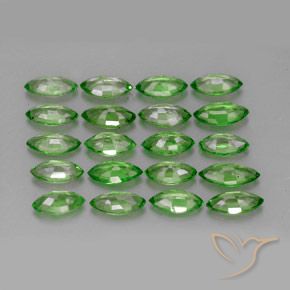 Shop natural 3.32ct Vert moyen Grenat Tsavorite gems, Marquise, from Tanzanie at GemSelect. In stock, global shipping!