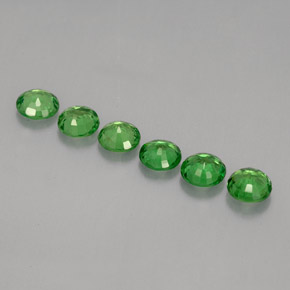 Achetez naturel ct vert grenat tsavorite gems, coupe roude, en provenance tanzanie chez gemselect. en stock, livraison internationale!