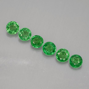 Achetez naturel ct vert grenat tsavorite gems, coupe roude, en provenance tanzanie chez gemselect. en stock, livraison internationale!