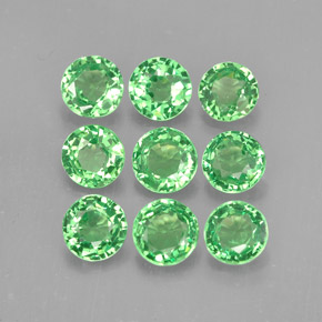 Achetez naturel ct vert grenat tsavorite gems, coupe roude, en provenance tanzanie chez gemselect. en stock, livraison internationale!