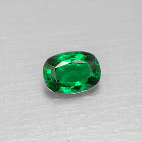 Grenat tsavorite vert naturelle coupe coussin, 0,51 ct, VS
