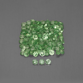 Achetez naturel ct Vert Grenat Tsavorite gems, Coupe roude, En provenance Tanzanie chez GemSelect. En stock, livraison internationale!