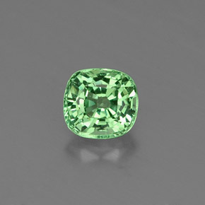 Grenat tsavorite vert naturelle coupe coussin, 0,53 ct, VVS-VS