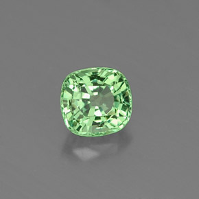 Grenat tsavorite vert naturelle coupe coussin, 0,53 ct, VVS-VS