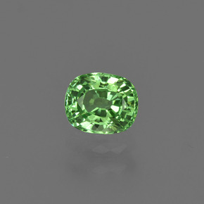 Grenat tsavorite vert naturelle coupe ovale, 0,54 ct, VVS-VS