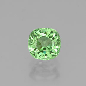 Grenat tsavorite vert naturelle coupe coussin, 0,60 ct, VS