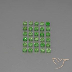 Shop natural 2.77ct Vert éclatant Grenat Tsavorite gems, Carré, from Tanzanie at GemSelect. In stock, global shipping!