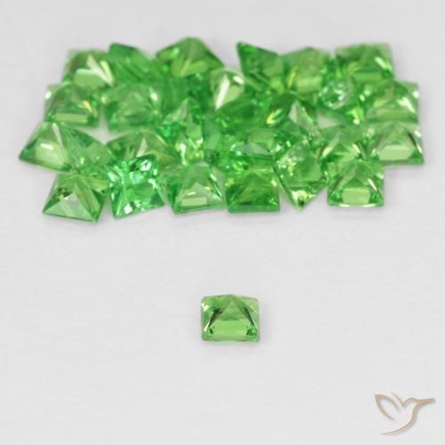 Shop natural 2.41ct Vert clair Grenat Tsavorite gems, Carré, from Tanzanie at GemSelect. In stock, global shipping!