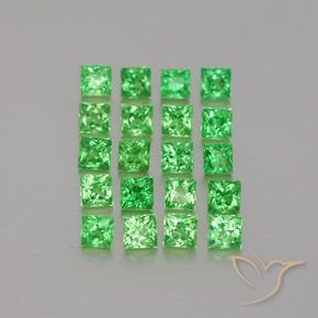 Shop natural 1.54ct Vert clair Grenat Tsavorite gems, Carré, from Tanzanie at GemSelect. In stock, global shipping!