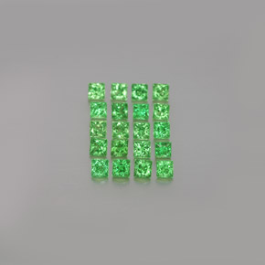 Achetez naturel ct vert grenat tsavorite gems, carré, en provenance tanzanie chez gemselect. en stock, livraison internationale!