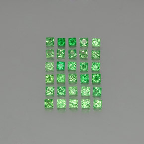 Achetez naturel 1.42ct Vert moyen Grenat Tsavorite gems, Carré, En provenance Tanzanie chez GemSelect. En stock, livraison internationale!