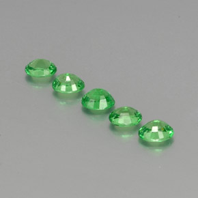 Achetez naturel ct vert grenat tsavorite gems, coupe ovale, en provenance tanzanie chez gemselect. en stock, livraison internationale!