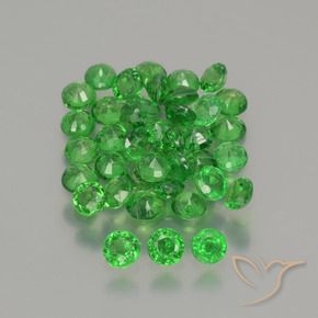 Shop natural 2.76ct Vert moyen Grenat Tsavorite gems, Tour, from Tanzanie at GemSelect. In stock, global shipping!
