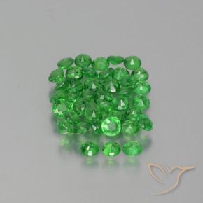 Shop natural 2.84ct Vert clair Grenat Tsavorite gems, Tour, from Tanzanie at GemSelect. In stock, global shipping!