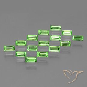 Shop natural 1.82ct Vert éclatant Grenat Tsavorite gems, Baquette, from Tanzanie at GemSelect. In stock, global shipping!