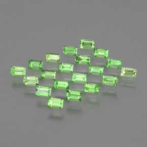 Achetez naturel 1,90ct vert grenat tsavorite gems, baguette, en provenance tanzanie chez gemselect. en stock, livraison internationale!