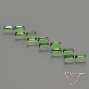 Shop natural 1.71ct Vert éclatant Grenat Tsavorite gems, Baquette, from Tanzanie at GemSelect. In stock, global shipping!
