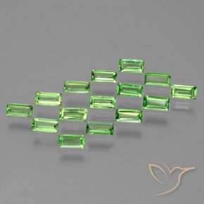 Shop natural 1.46ct Vert éclatant Grenat Tsavorite gems, Baquette, from Tanzanie at GemSelect. In stock, global shipping!