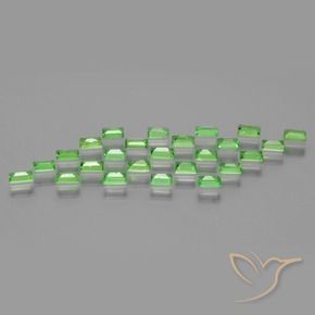 Shop natural 1.99ct Vert éclatant Grenat Tsavorite gems, Baquette, from Tanzanie at GemSelect. In stock, global shipping!