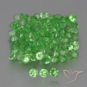 Shop natural 4.13ct Vert éclatant Grenat Tsavorite gems, Tour, from Kenya at GemSelect. In stock, global shipping!