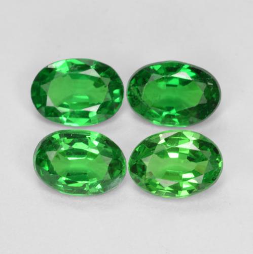 Achetez naturel 1.46ct Vert intense Grenat Tsavorite gems, Coupe ovale, En provenance Tanzanie chez GemSelect. En stock, livraison internationale!