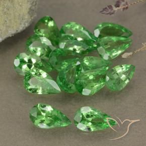 Achetez naturel 2.41ct Vert clair Grenat Tsavorite gems, En forme de poire, En provenance Tanzanie chez GemSelect. En stock, livraison internationale!