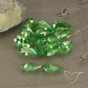 Achetez naturel 2.41ct Vert clair Grenat Tsavorite gems, En forme de poire, En provenance Tanzanie chez GemSelect. En stock, livraison internationale!