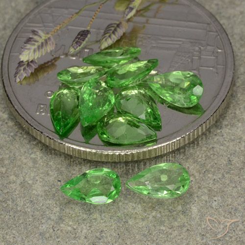 Achetez naturel 1,72ct vert moyen grenat tsavorite gems, en forme de poire, en provenance tanzanie chez gemselect. en stock, livraison internationale!